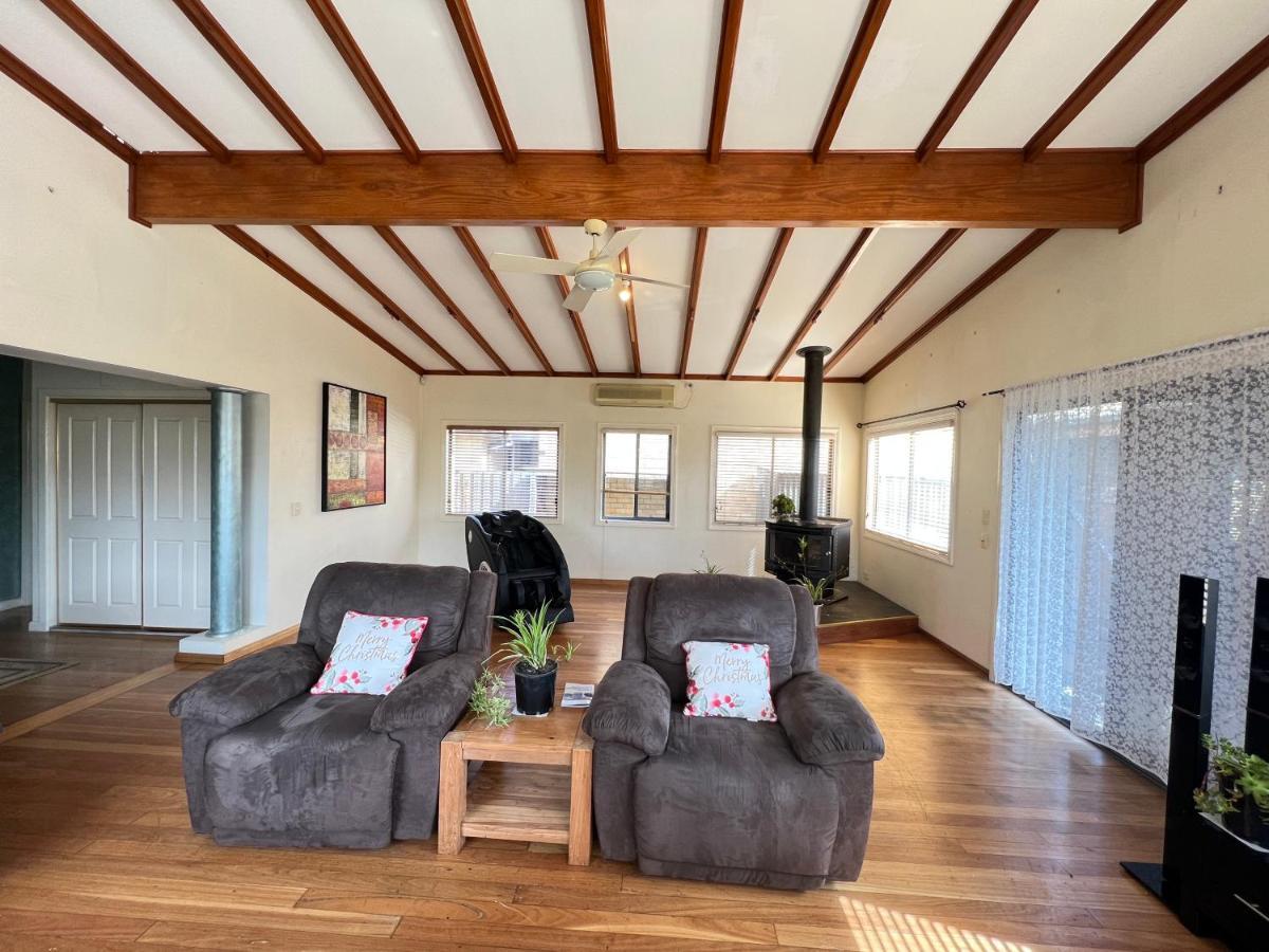 Cosy 4Br Home 15 Minutes Away From Melbourne Airport St Albans Extérieur photo