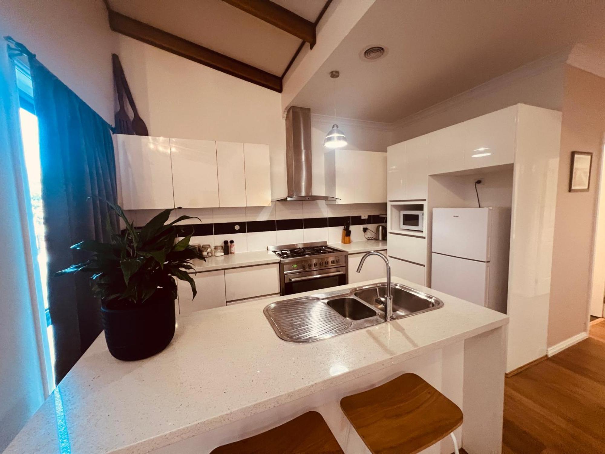 Cosy 4Br Home 15 Minutes Away From Melbourne Airport St Albans Extérieur photo